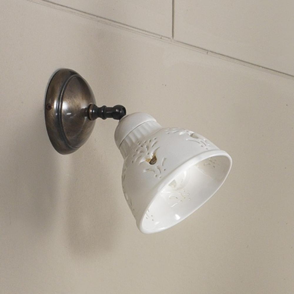 fali lampa mediterran klasszikus porcelan buras keramia nepies videki elegans allithato rusztikus lyukacsos attort buras kismeretu folyoso olvasolampa haloszoba konyha spotlampa lameridiana lakberendezesi aruhaz.jpg